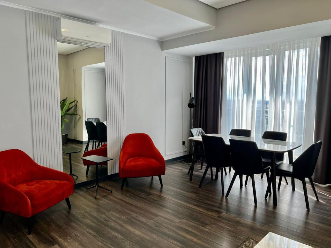 Bishkek Park Residence ภายนอก รูปภาพ