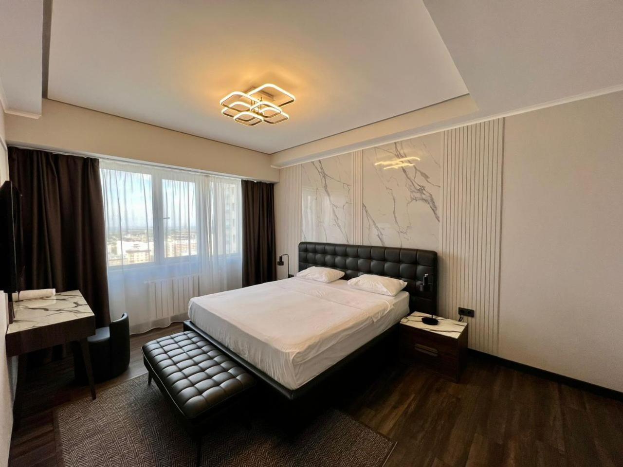 Bishkek Park Residence ภายนอก รูปภาพ