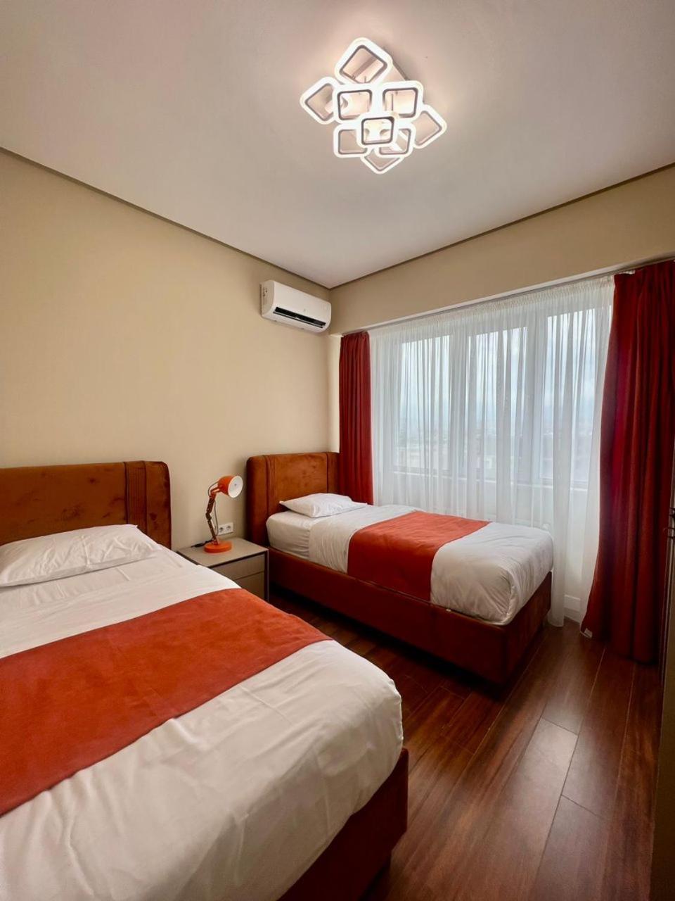 Bishkek Park Residence ภายนอก รูปภาพ