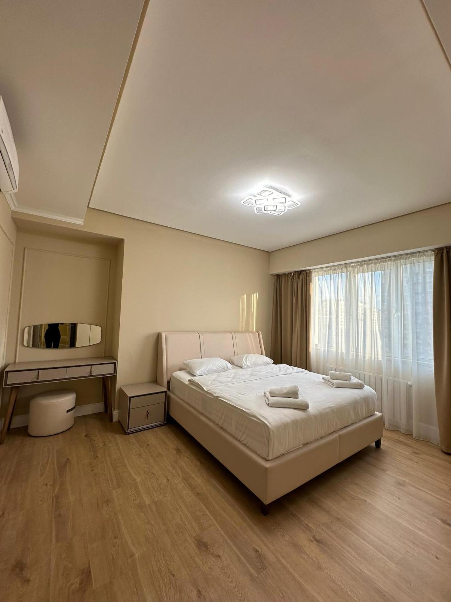Bishkek Park Residence ภายนอก รูปภาพ