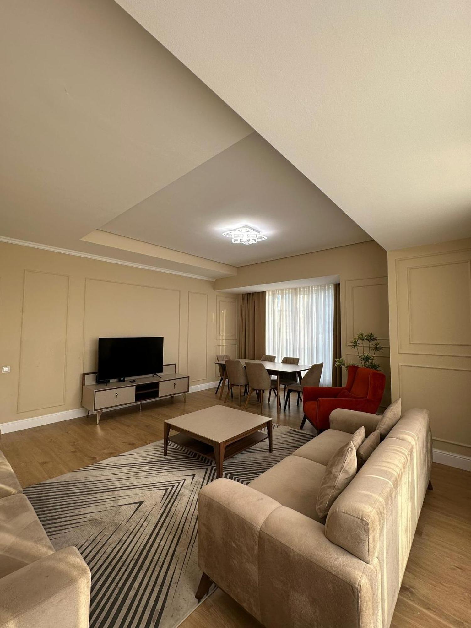 Bishkek Park Residence ภายนอก รูปภาพ