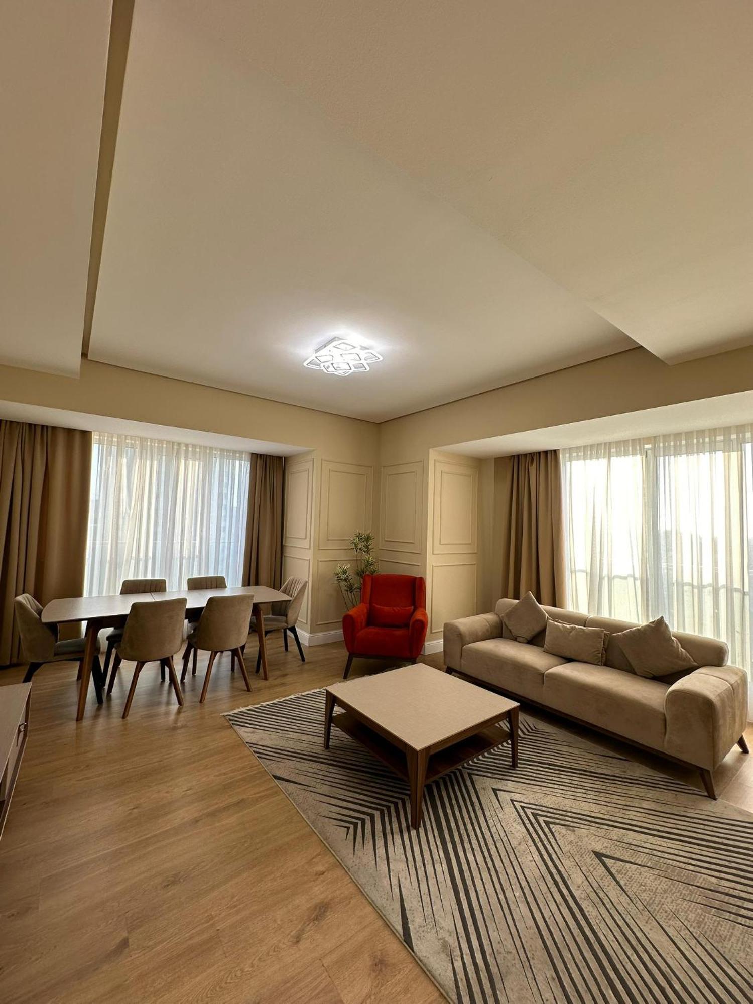 Bishkek Park Residence ภายนอก รูปภาพ